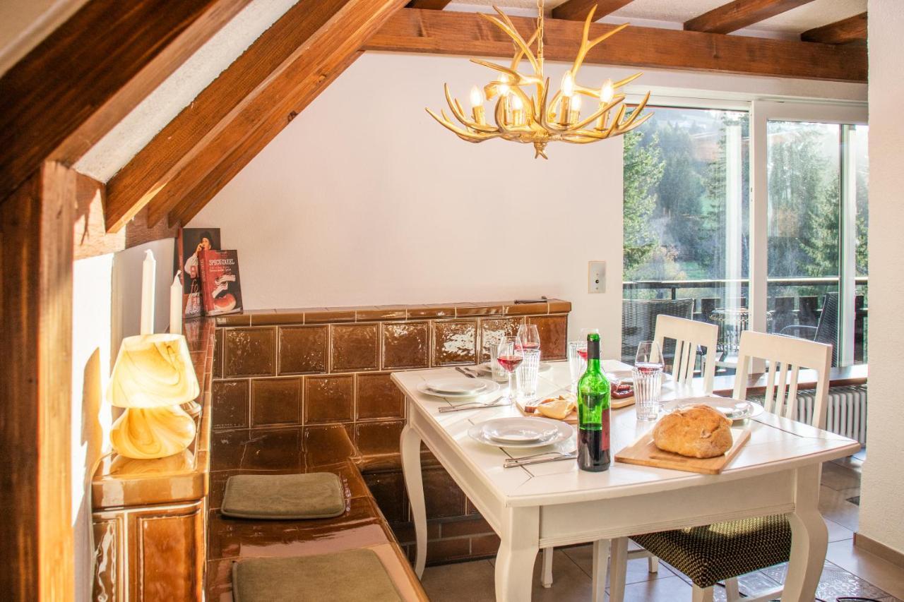 Blackncozy - Grosszuegiges Designappartement Mit Boxspringbetten Und Heimkino Feldberg  Buitenkant foto